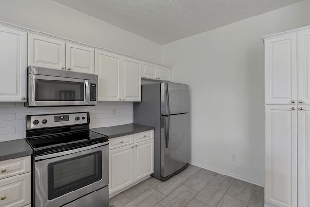 6025 Naughten Pond Dr, Columbus, OH 43213 - photo 11