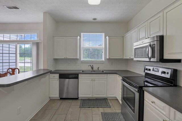 6025 Naughten Pond Dr, Columbus, OH 43213 - photo 12