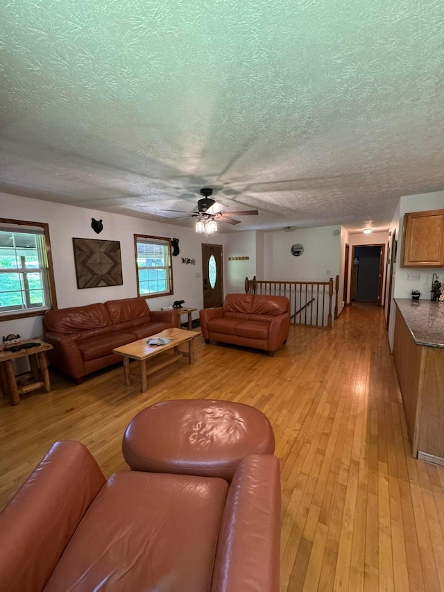 34534 Hunters Ridge Dr W, Logan, OH 43138 - photo 9