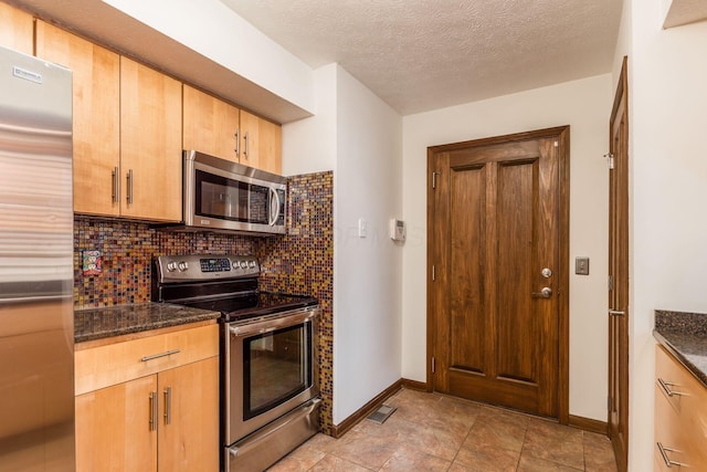 395 Fenway Rd, Columbus, OH 43214 - photo 13