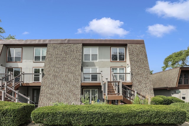 742 Worth Forest Pl Bldg 4, Columbus, OH 43229 - photo 1