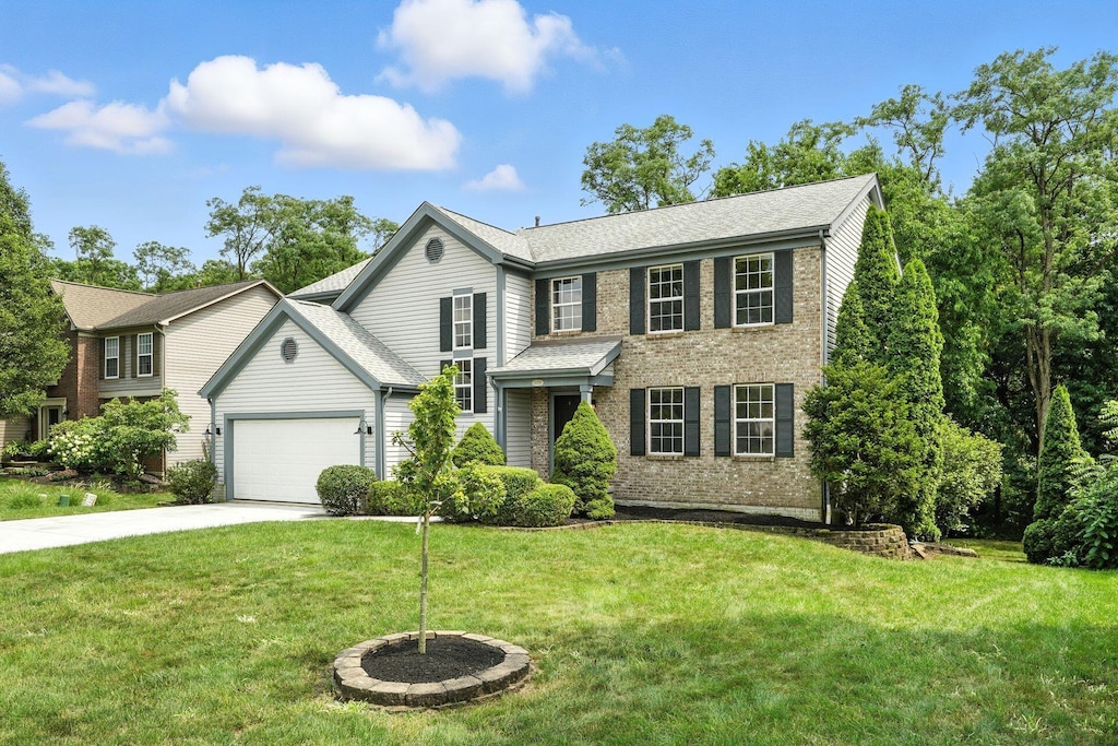 12316 Thoroughbred Dr, Pickerington, OH 43147 - photo 1