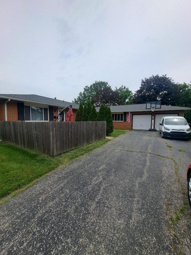 4818-4820 Winterset Dr, Columbus, OH 43220 - photo 1
