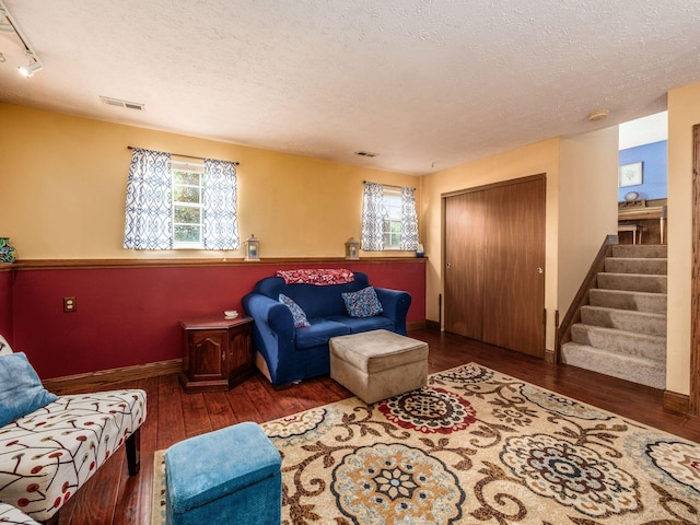 5392 Cherry Creek Pkwy S, Columbus, OH 43228 - photo 25
