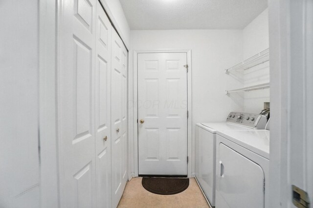305 Lazelle Place Ln, Lewis Center, OH 43035 - photo 32