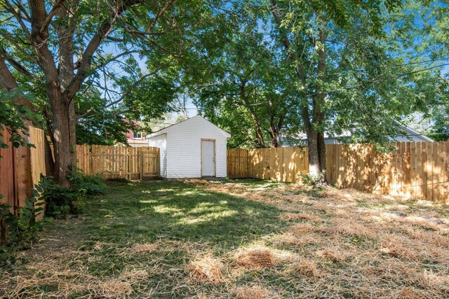 796 Gibbard Ave, Columbus, OH 43201 - photo 4