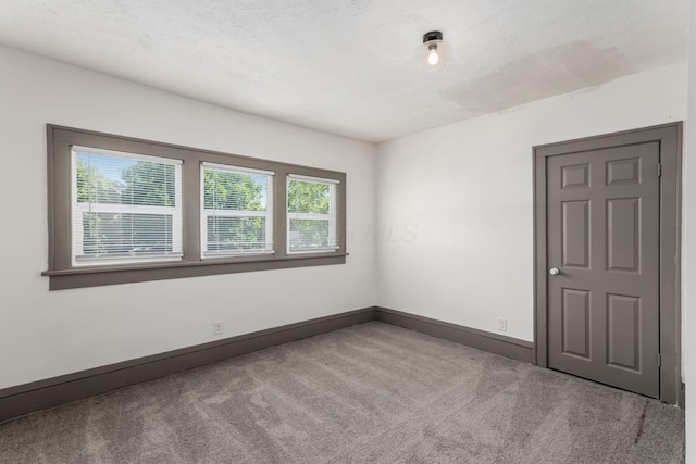 796 Gibbard Ave, Columbus, OH 43201 - photo 20