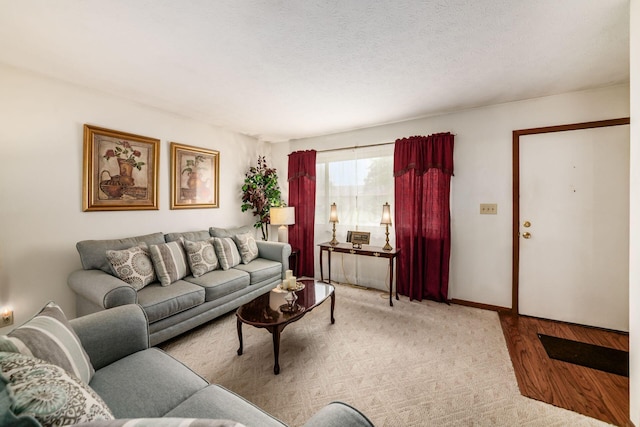 2231 Tupsfield Rd, Columbus, OH 43229 - photo 4