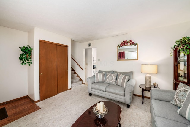 2231 Tupsfield Rd, Columbus, OH 43229 - photo 7