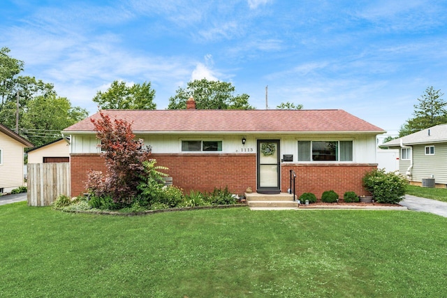 1113 Roundelay Rd E, Reynoldsburg, OH 43068 - photo 1