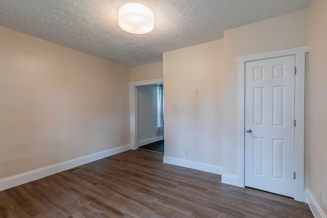 394 S Harris Ave, Columbus, OH 43204 - photo 8