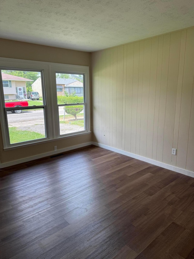1679 Burley Dr, Columbus, OH 43207 - photo 15