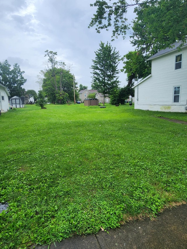 808 S N St, Washington Court House, OH 43160 - photo 1