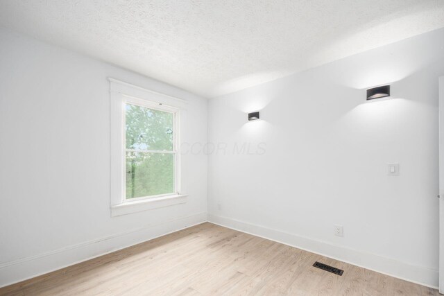 35 Meek Ave, Columbus, OH 43222 - photo 39