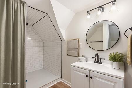 865 Old Leonard Ave, Columbus, OH 43203 - photo 27