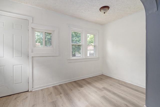 1429 Loretta Ave, Columbus, OH 43211 - photo 16