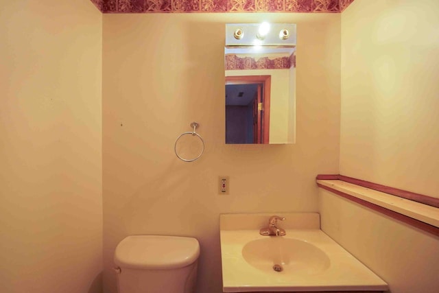 2696 Southridge Dr, Columbus, OH 43224 - photo 30