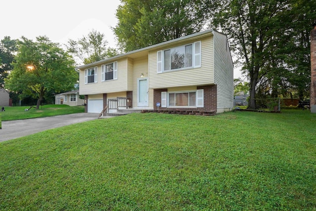 2696 Southridge Dr, Columbus, OH 43224 - photo 3