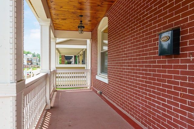 1055 Wilson Ave, Columbus, OH 43206 - photo 3