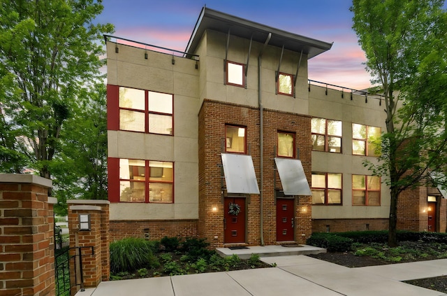 587 E Rich St Unit 101, Columbus, OH 43215 - photo 1