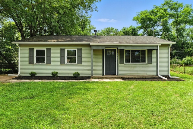 3563 Clearwater Dr, Columbus, OH 43232 - photo 1