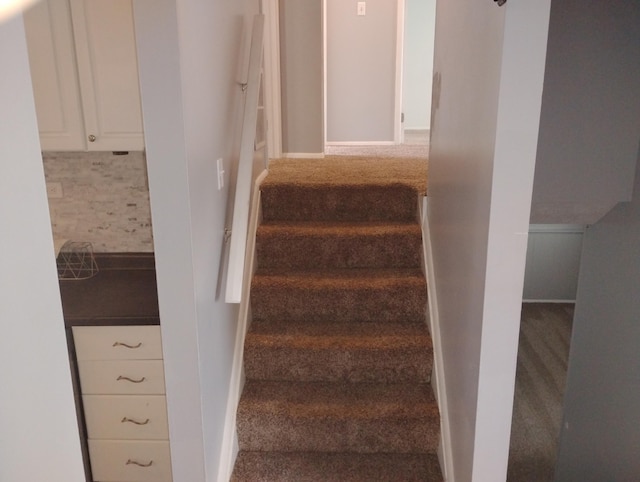 2629 Ipswick Cir, Columbus, OH 43224 - photo 10