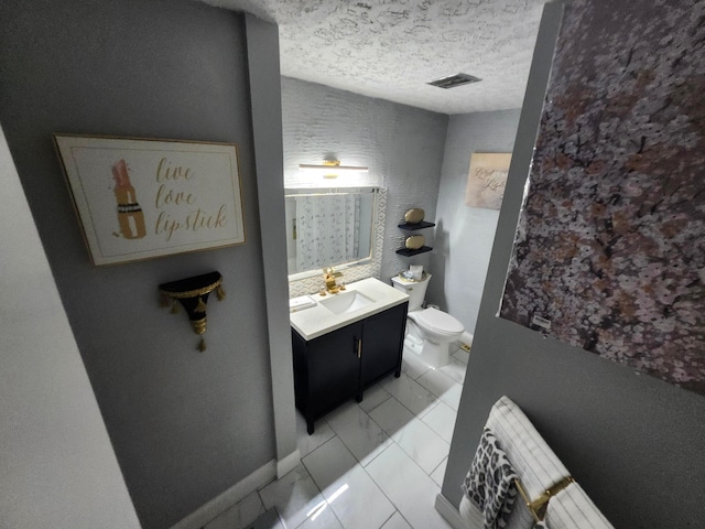 3265 Stelzer Rd, Columbus, OH 43219 - photo 32