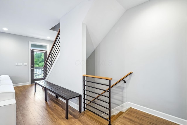 1233 Cromartie Ln, Columbus, OH 43201 - photo 12