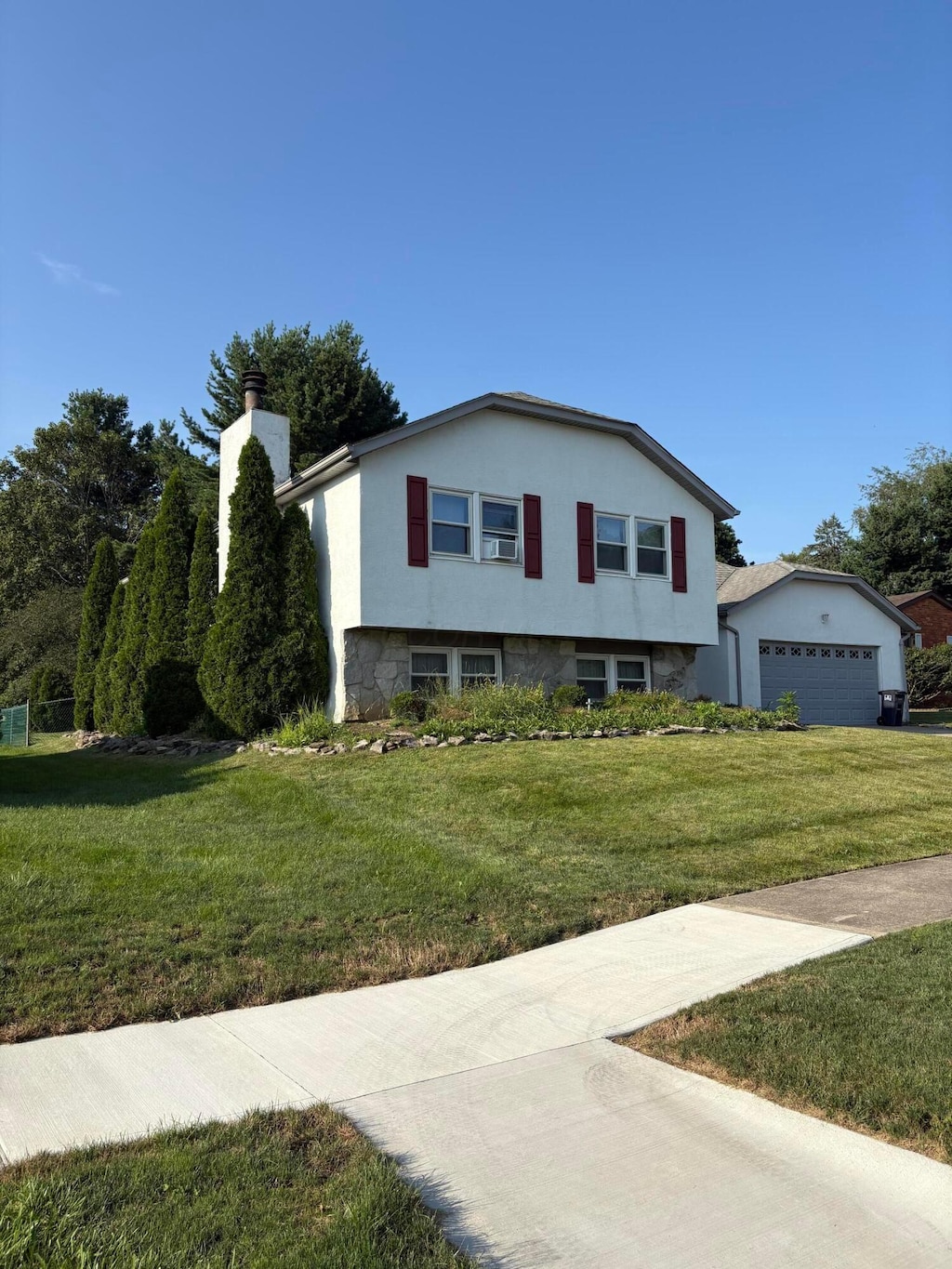 1669 Lexington Dr, Lancaster, OH 43130 - photo 1