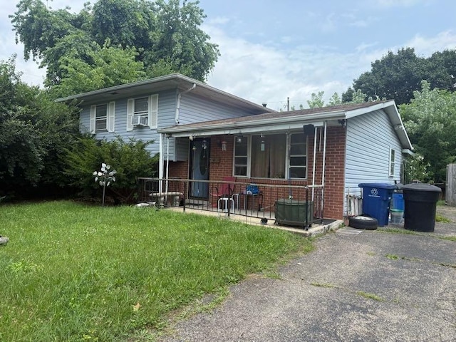 3324 Villa Ct, Columbus, OH 43207 - photo 1