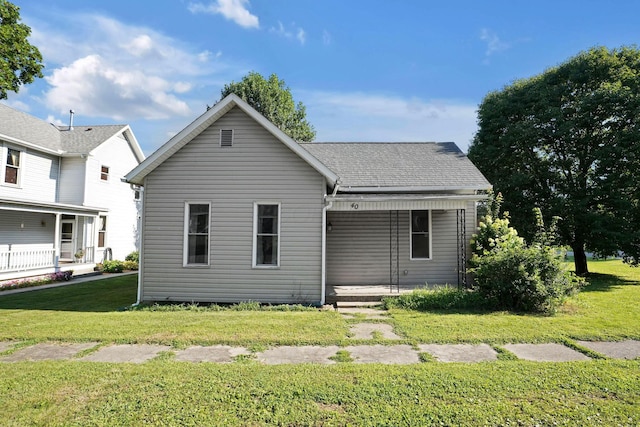 40 W Pickaway St, Kingston, OH 45644 - photo 2