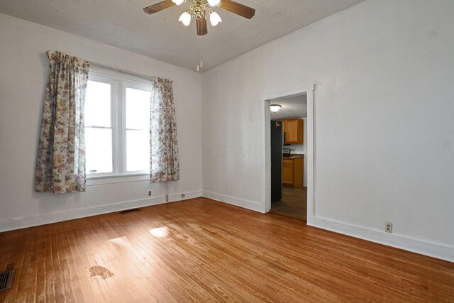 40 W Pickaway St, Kingston, OH 45644 - photo 9