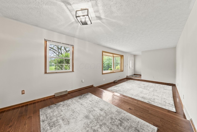6767 Skyline Dr E, Columbus, OH 43235 - photo 16