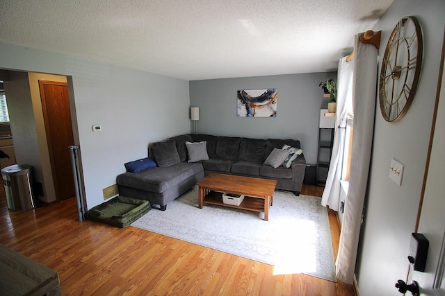 5768 Bellport Ct, Galloway, OH 43119 - photo 5