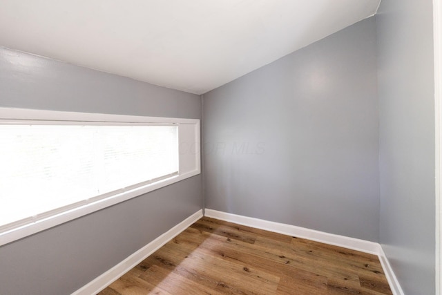 233 S Wayne Ave, Columbus, OH 43204 - photo 20