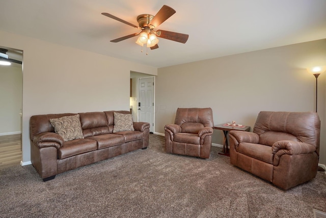 275 Pawnee Dr, Circleville, OH 43113 - photo 5
