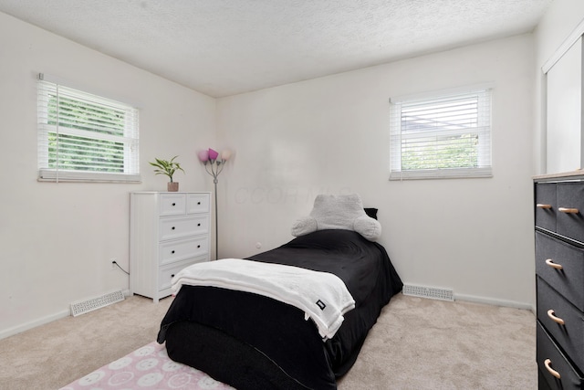 1810 Hickory Hill Dr, Columbus, OH 43228 - photo 30