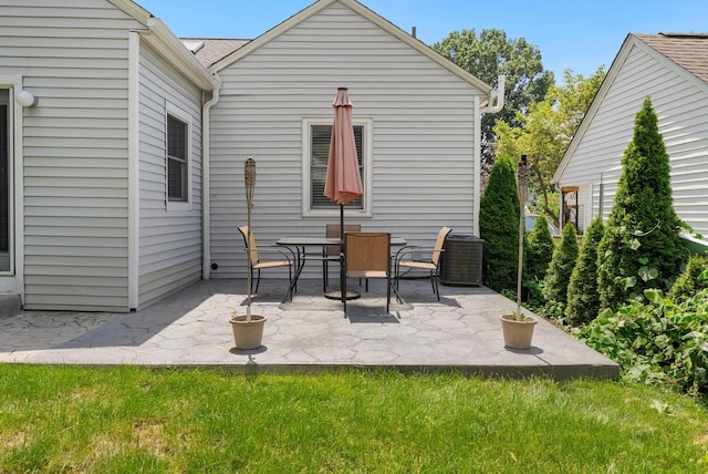 122 W Henderson Rd, Columbus, OH 43214 - photo 45