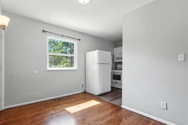 1876 Lonsdale Rd, Columbus, OH 43232 - photo 8