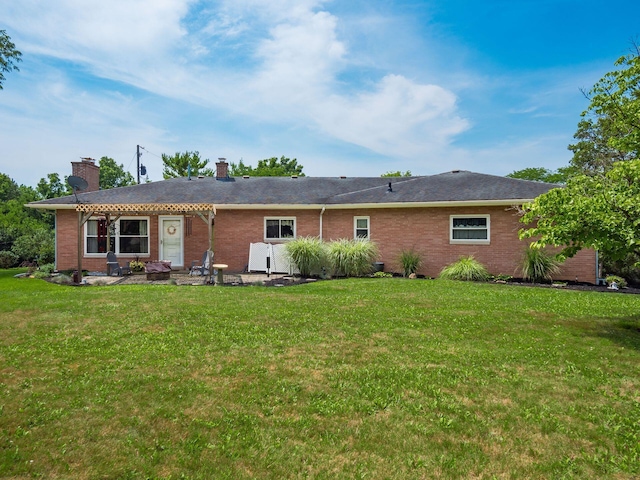 4281 Fredericksburg Ave, Columbus, OH 43228 - photo 32