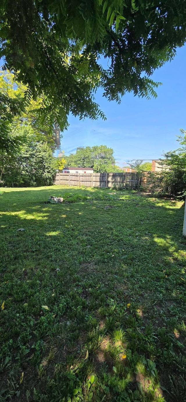 2076 Agler Rd, Columbus, OH 43211 - photo 5