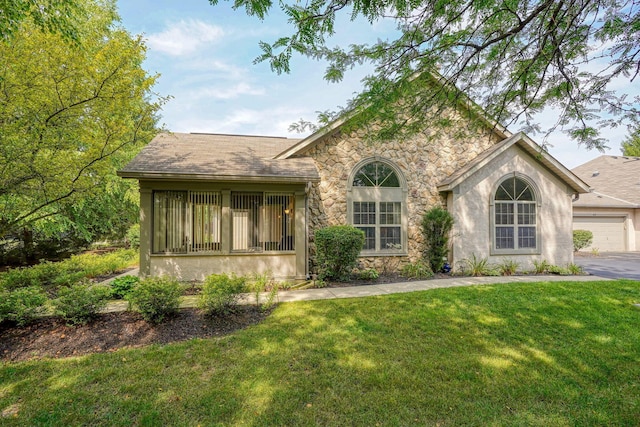 152 Stonebend Dr, Powell, OH 43065 - photo 1