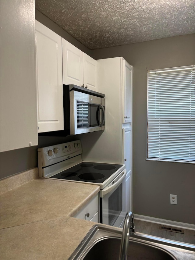 1652 Bennigan Dr Unit 175A, Hilliard, OH 43026 - photo 3