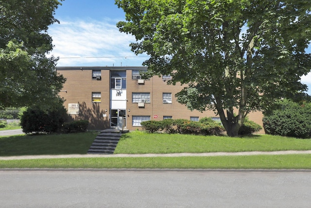 365 S Yale Ave, Columbus, OH 43223 - photo 1