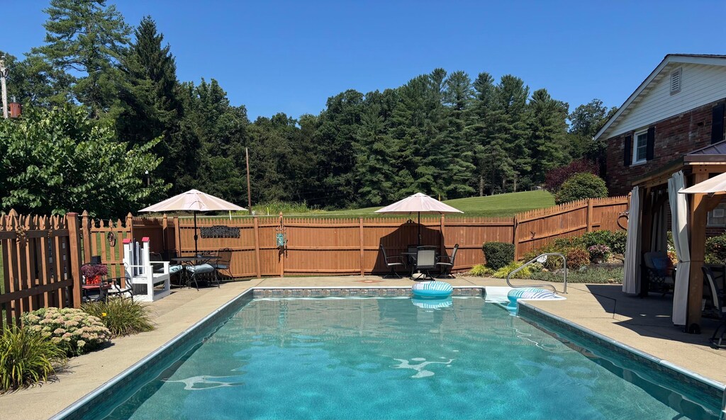 12570 Maysville-Williams Rd, Logan, OH 43138 - photo 2