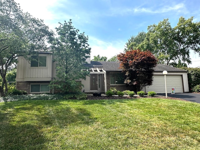 3217 Glenellen Ct, Columbus, OH 43221 - photo 1