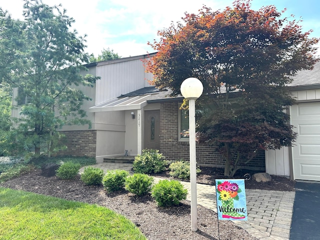 3217 Glenellen Ct, Columbus, OH 43221 - photo 2