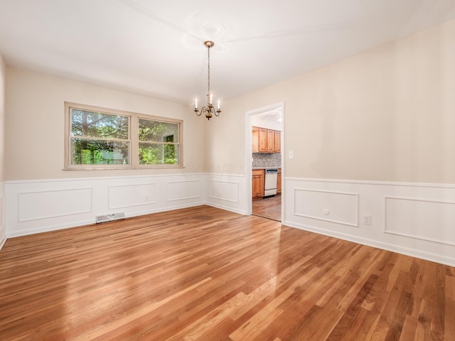 3668 Ridgewood Dr, Hilliard, OH 43026 - photo 11