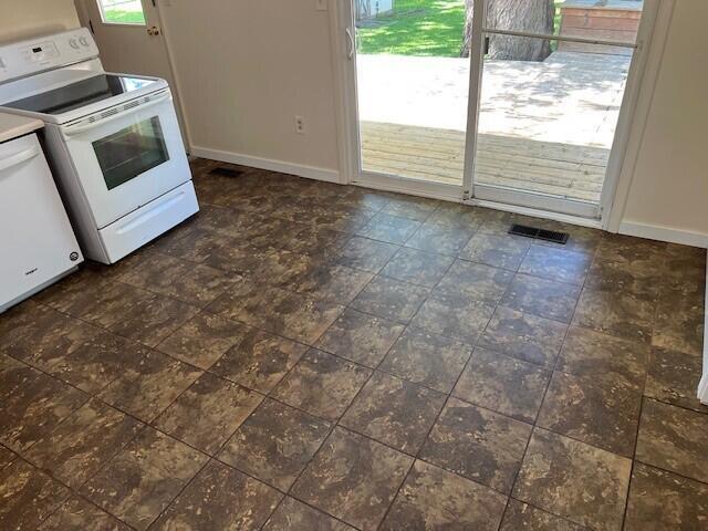 212 Penick Ave, Delaware, OH 43015 - photo 21