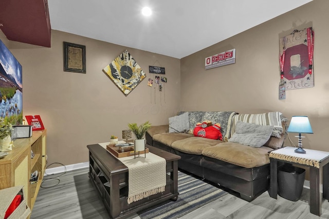 4006 Halsey Pl, Columbus, OH 43228 - photo 18